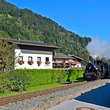Bed & Breakfast Gaestehaus Bleiweis-zehentner Zell am See