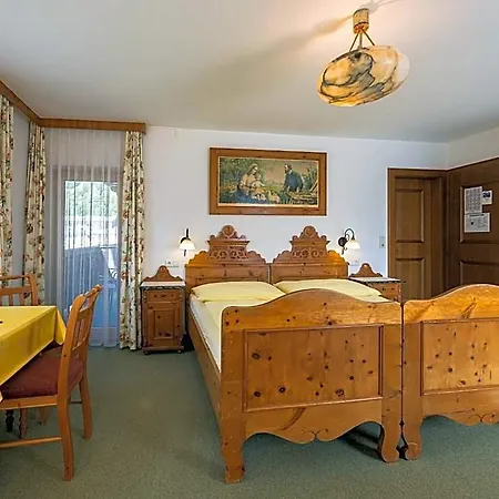 Bed & Breakfast Gaestehaus Bleiweis-zehentner