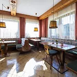 Gaestehaus Bleiweis-zehentner Zell am See