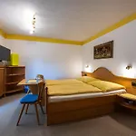 Gaestehaus Bleiweis-zehentner 3* Zell am See